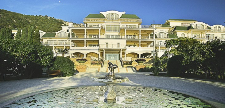 фото отеля Palmira Palace в Ялте